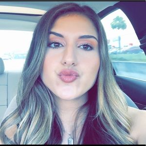 Meet your Posher, Amanda